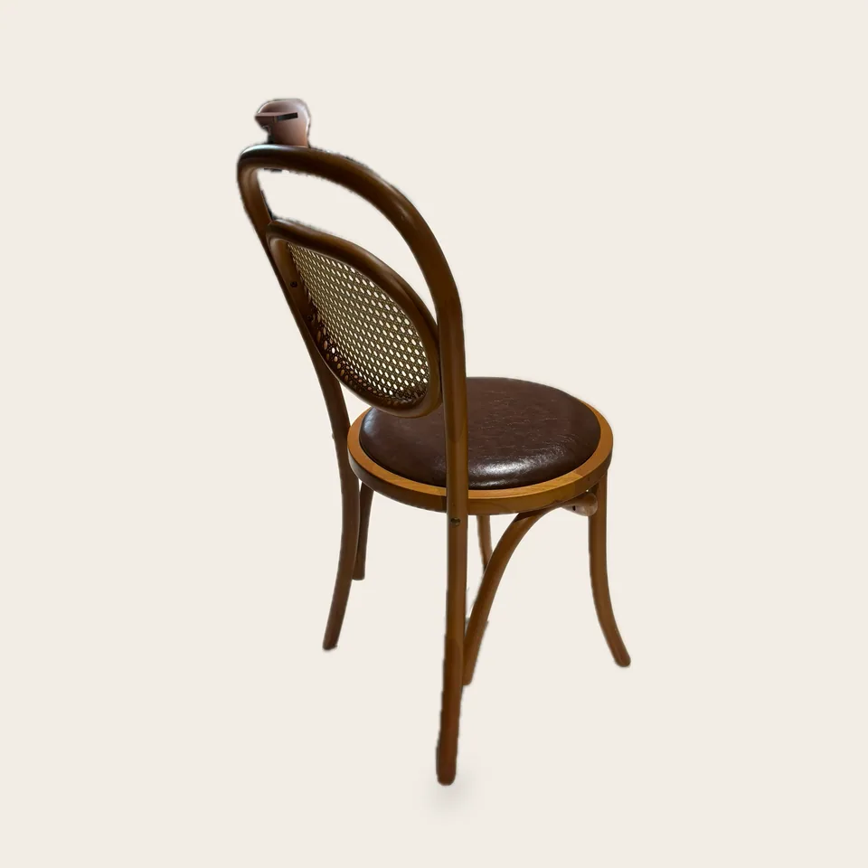Silla Rejilla view 2